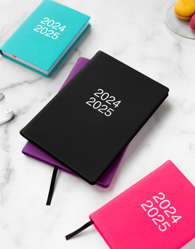 Dazzle A6 Week to View Diary 2024-2025 - Multilanguage#colour_turquoise
