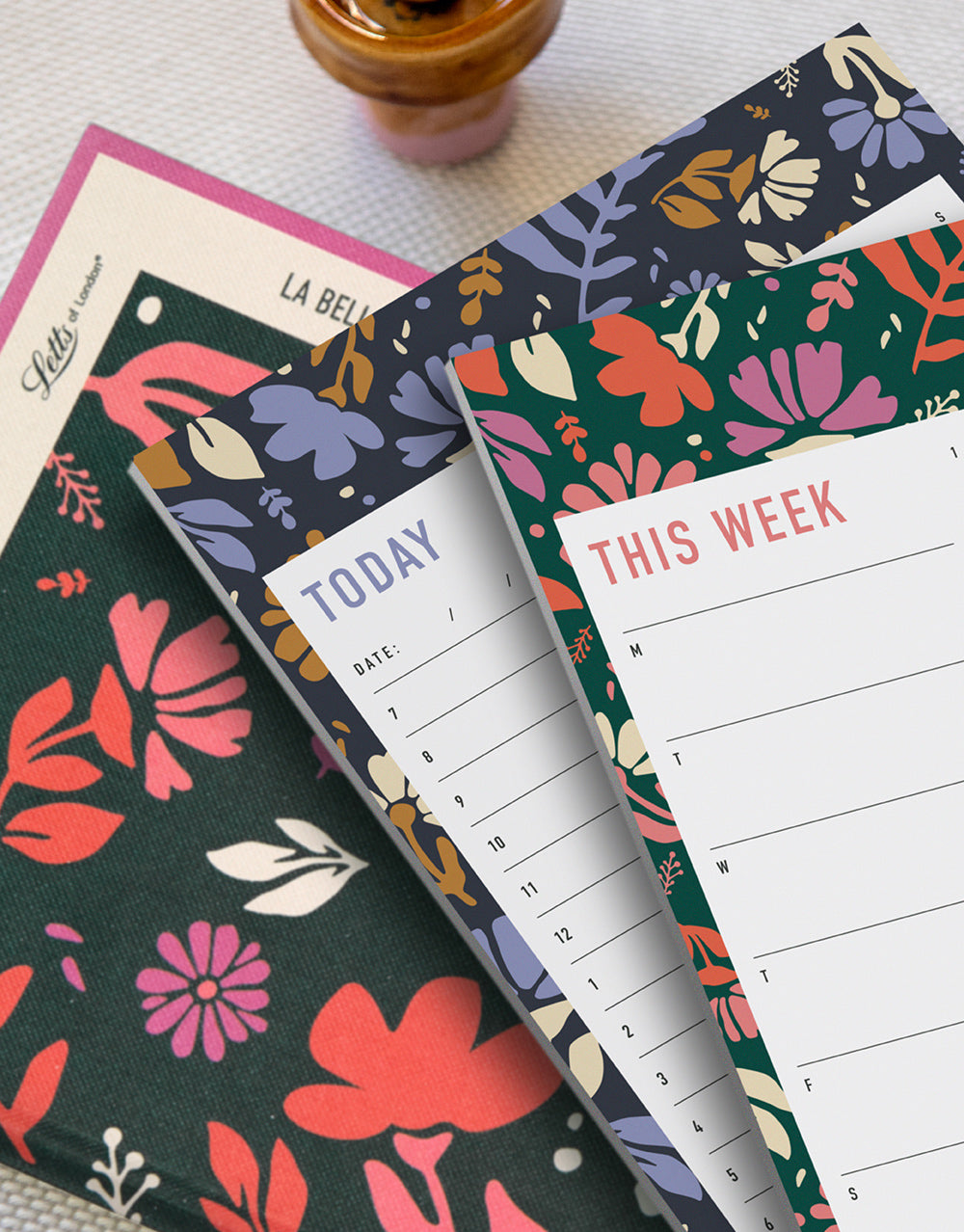 La Belle Nature A5 This Week Notepad 990354 - Letts of London#colour_vert