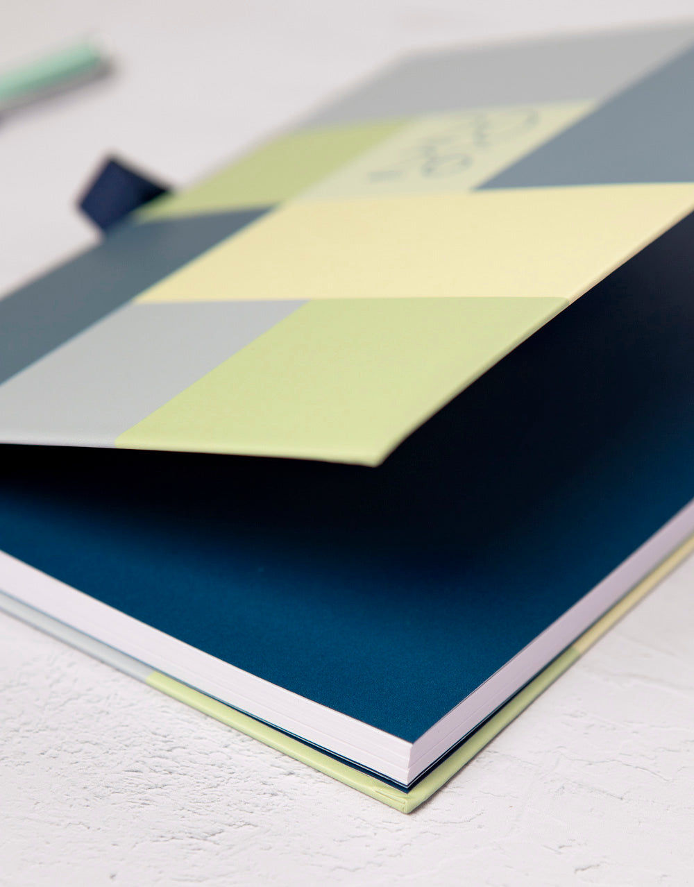 Letts of London Gradient Range #colour_blue